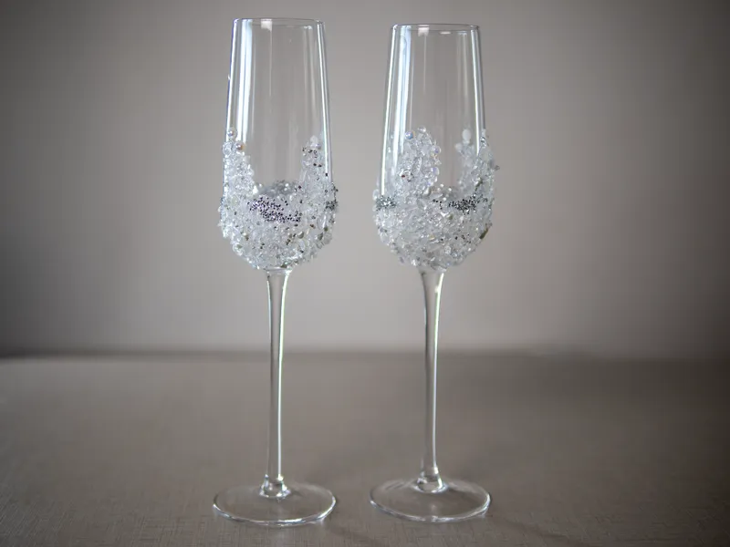 Copas con piedras de cristal